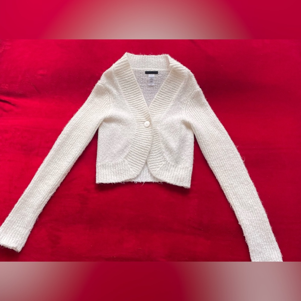 Guess Collection Women's Super Long Sleeve Knit Ivory One Button Cardigan Sz: L